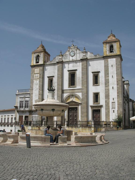 Ebora Home - Garage Free - Centro Historico Evora Exterior photo